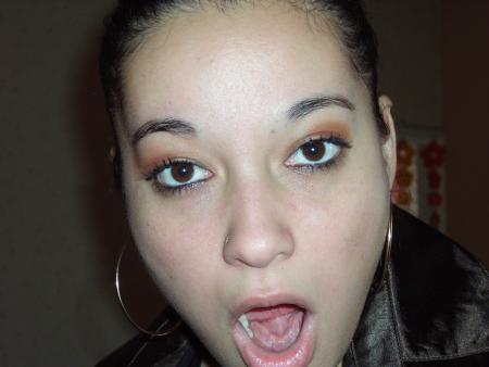 quelle grimace